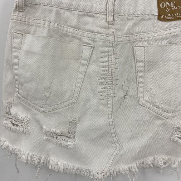 One Teaspoon White Distressed Skirt 26 - Picture 4 of 11